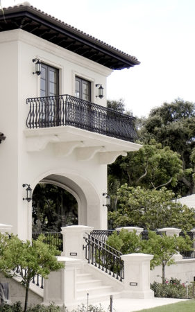 Balcony & Railing