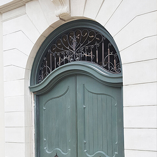 Front Door Grill, door knobs & rain plates