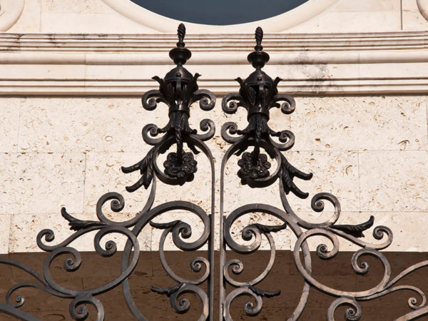 Metal Gate Accents