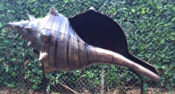 Reppoussé Conch Shell