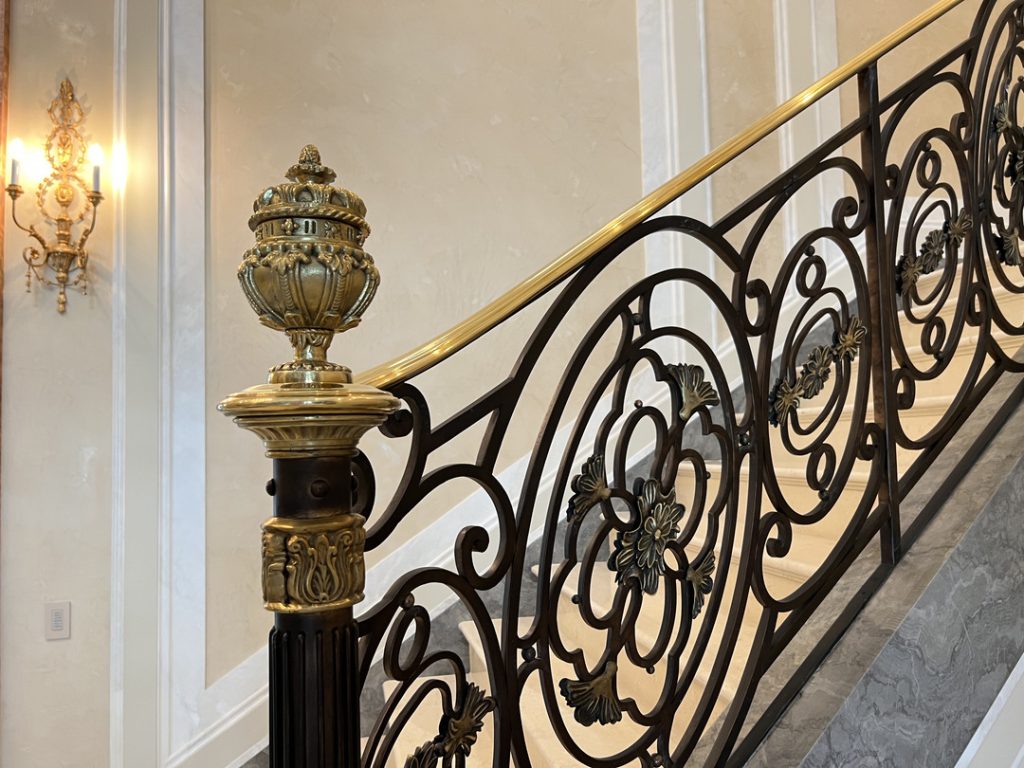 INTERIOR STAIR RAILING